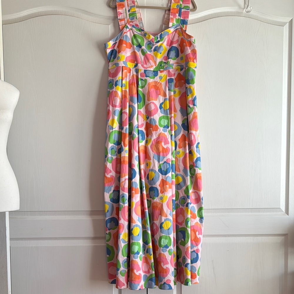 Vibrant Sleeveless Floral Maxi Dress